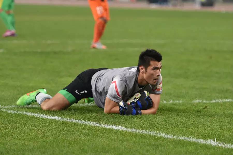 爱游戏-老鹰观众热烈欢呼！，蒂姆迎来十二赛季出色发挥全场沸腾不已的简单介绍-爱游戏